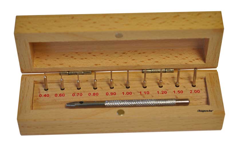 Ausstoßwerkzeug für Bänder Ausstoßwerkzeug für Bänder